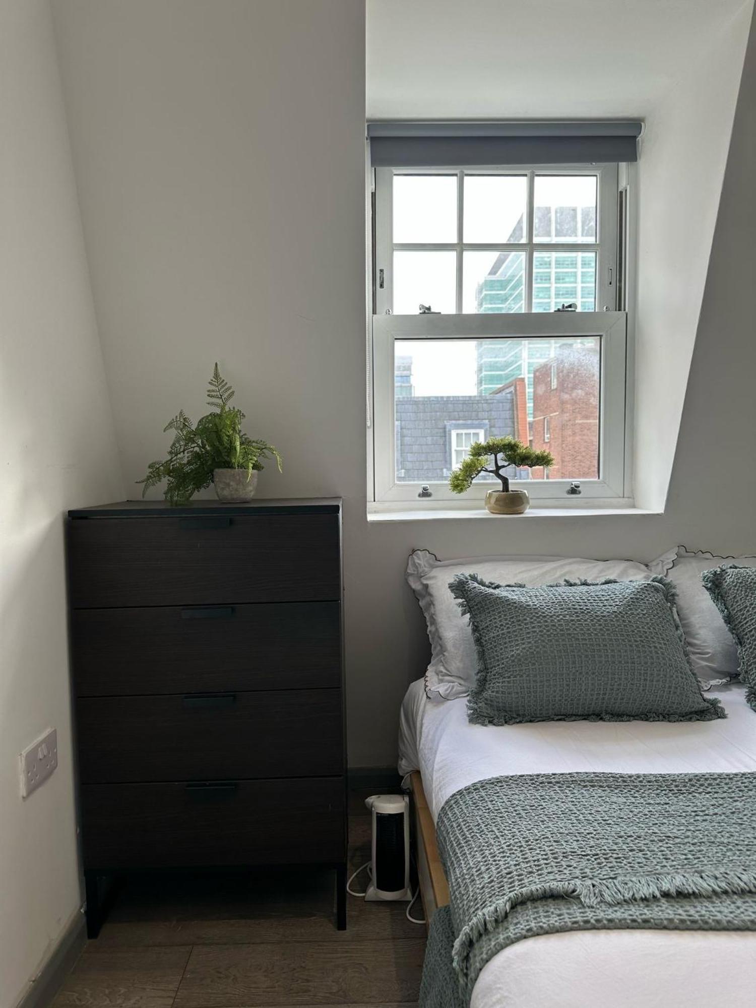 "Euston Comfort" 3 Bedroom Flat In Kings Cross, St Pancras!!!!118B Лондон Экстерьер фото