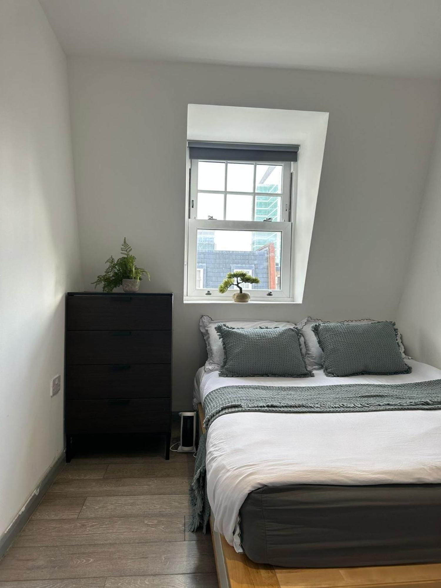 "Euston Comfort" 3 Bedroom Flat In Kings Cross, St Pancras!!!!118B Лондон Экстерьер фото
